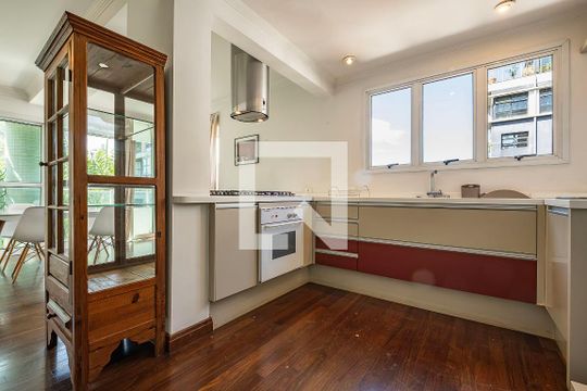 Sala/Cozinha de apartamento à venda com 2 quartos, 128m² em Pinheiros, São Paulo