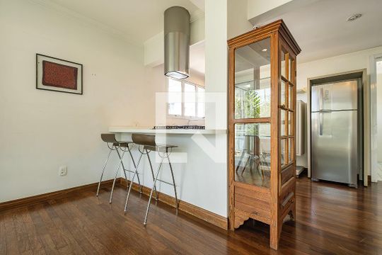 Sala/Cozinha de apartamento à venda com 2 quartos, 128m² em Pinheiros, São Paulo