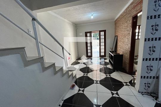 Sala de casa à venda com 3 quartos, 150m² em Vila Valqueire, Rio de Janeiro