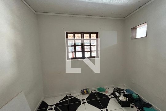Quarto 1 de casa à venda com 3 quartos, 150m² em Vila Valqueire, Rio de Janeiro