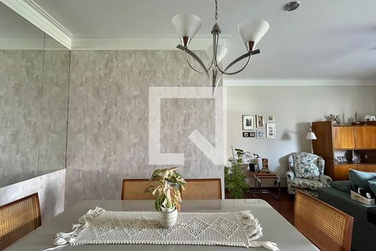 Sala de apartamento à venda com 4 quartos, 130m² em Nova Campinas, Campinas