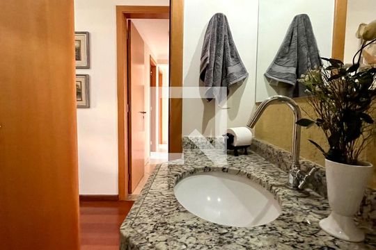 Lavabo de apartamento à venda com 4 quartos, 130m² em Nova Campinas, Campinas