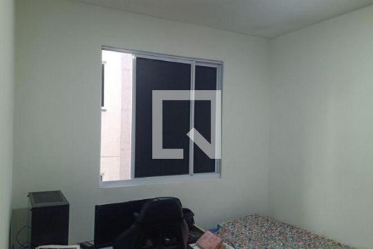 Sala de apartamento à venda com 2 quartos, 48m² em Tres Barras, Contagem
