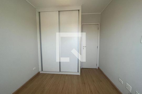 Quarto de apartamento à venda com 3 quartos, 71m² em Vila Carrão, São Paulo