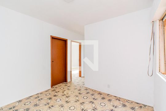 Quarto de apartamento à venda com 2 quartos, 45m² em Santa Rosa de Lima, Porto Alegre