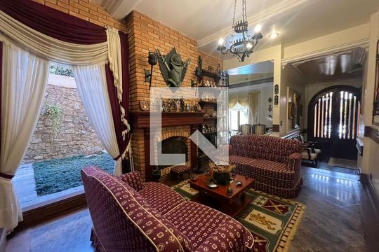Sala de casa à venda com 4 quartos, 416m² em Residencial Quatro (Alphaville), Santana de Parnaíba