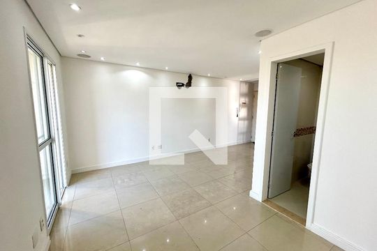 Sala de apartamento à venda com 2 quartos, 70m² em Vila Moreira, Guarulhos