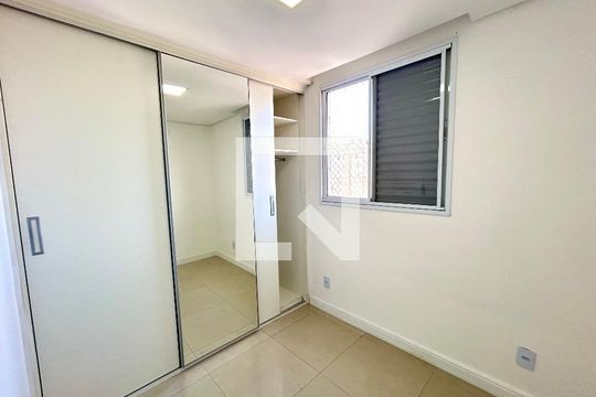 Quarto 1 de apartamento à venda com 2 quartos, 70m² em Vila Moreira, Guarulhos