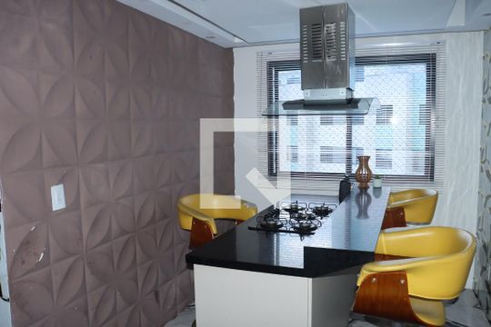 Apartamento para alugar com 3 quartos, 93m² em Jardim Isis, Cotia