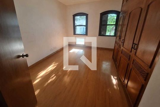 Quarto de apartamento para alugar com 3 quartos, 255m² em Barra da Tijuca, Rio de Janeiro