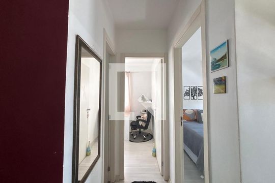 Apartamento à venda com 2 quartos, 48m² em Santos Dumont, São Leopoldo