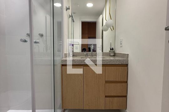 Kitnet/Studio para alugar com 1 quarto, 30m² em Higienópolis, São Paulo