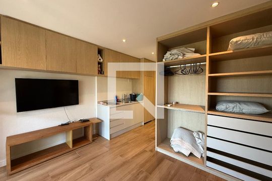 Kitnet/Studio para alugar com 1 quarto, 30m² em Higienópolis, São Paulo