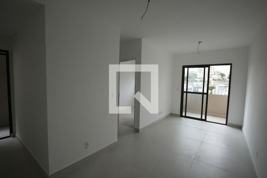 Apartamento para alugar com 2 quartos, 56m² em Parque das Nações, Santo André