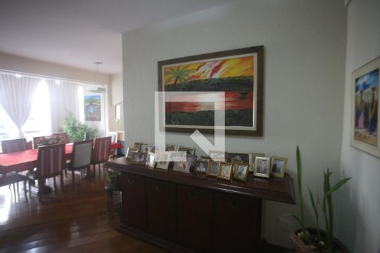 Apartamento para alugar com 3 quartos, 100m² em Grajaú, Belo Horizonte