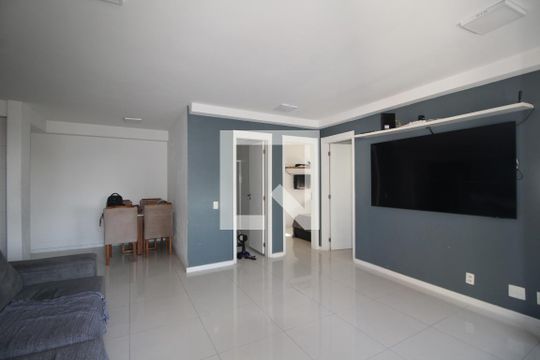 Sala de apartamento à venda com 2 quartos, 70m² em Anil, Rio de Janeiro