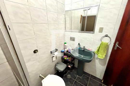 Banheiro de casa à venda com 2 quartos, 175m² em Cidade Patriarca, São Paulo