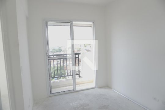 Apartamento à venda com 2 quartos, 38m² em Itaquera, São Paulo