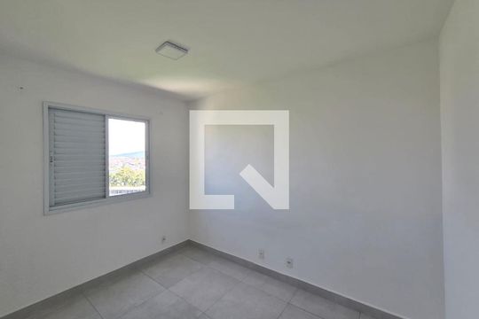 Quarto 01 de apartamento à venda com 2 quartos, 44m² em Vila Bremen, Guarulhos