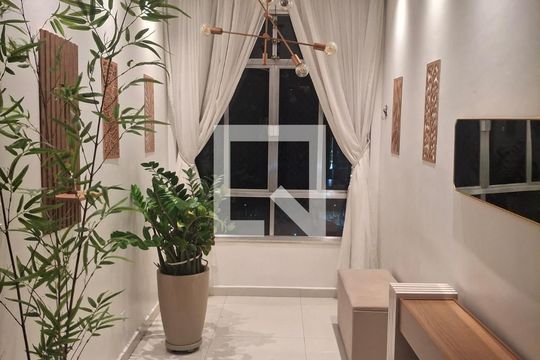 Sala de apartamento à venda com 3 quartos, 90m² em Copacabana, Rio de Janeiro