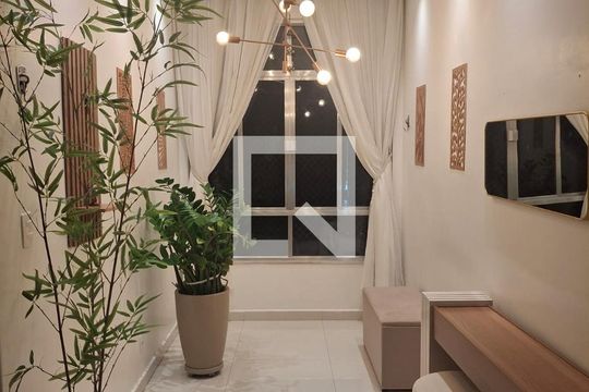 Sala de apartamento à venda com 3 quartos, 90m² em Copacabana, Rio de Janeiro