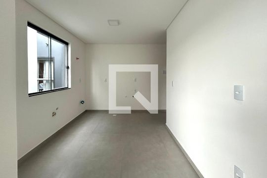 Studio  de kitnet/studio para alugar com 1 quarto, 30m² em Campeche Central, Florianópolis