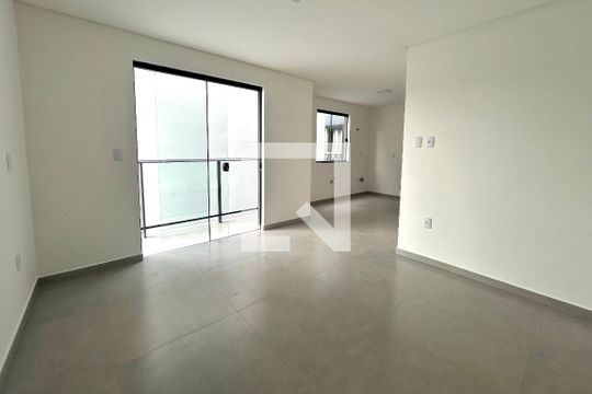 Kitnet/Studio para alugar com 1 quarto, 30m² em Campeche Central, Florianópolis