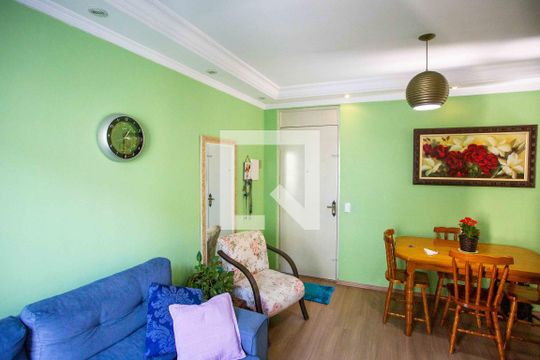 Apartamento para alugar com 2 quartos, 53m² em Casa Grande, Diadema