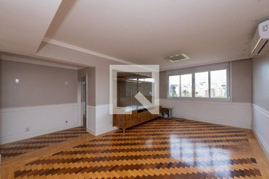Sala de apartamento para alugar com 4 quartos, 154m² em Moinhos de Vento, Porto Alegre