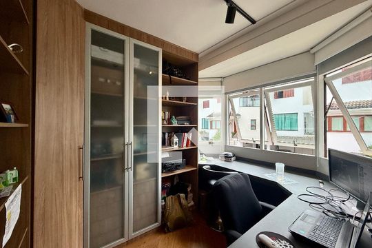Escritório  de casa de condomínio à venda com 4 quartos, 397m² em Brooklin, São Paulo