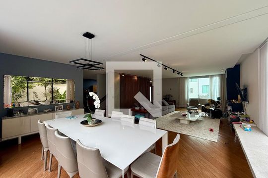 Sala de casa de condomínio à venda com 4 quartos, 397m² em Brooklin, São Paulo
