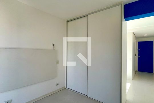 Quarto de kitnet/studio à venda com 1 quarto, 28m² em Jardim Paulista, São Paulo
