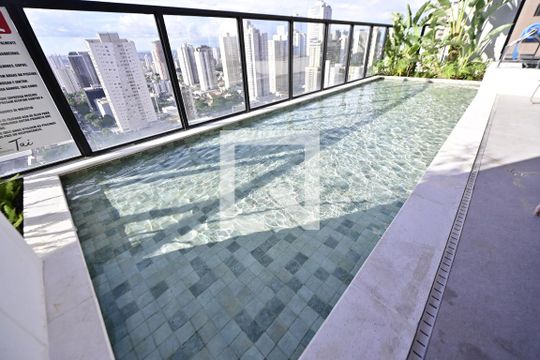 Apartamento à venda com 2 quartos, 74m² em Setor Bueno, Goiânia