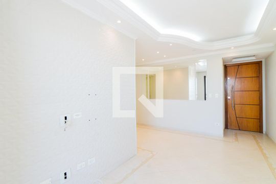 Apartamento à venda com 3 quartos, 75m² em Vila Aprazivel, Guarulhos