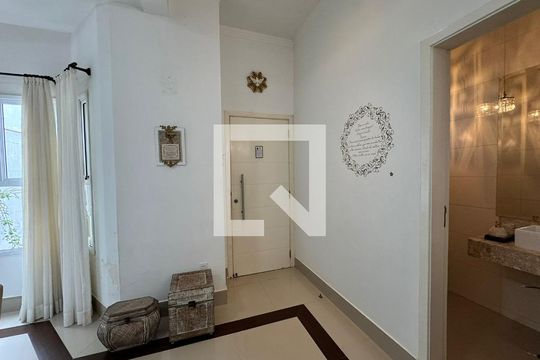 Sala de casa à venda com 3 quartos, 185m² em Horto Santo Antonio, Jundiaí