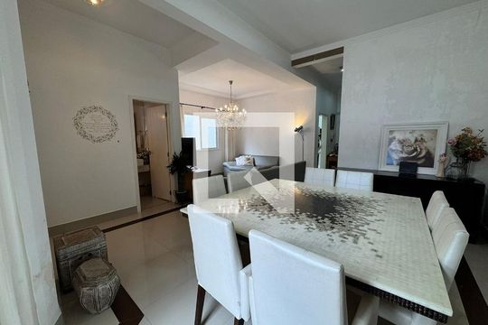 Sala de casa à venda com 3 quartos, 185m² em Horto Santo Antonio, Jundiaí
