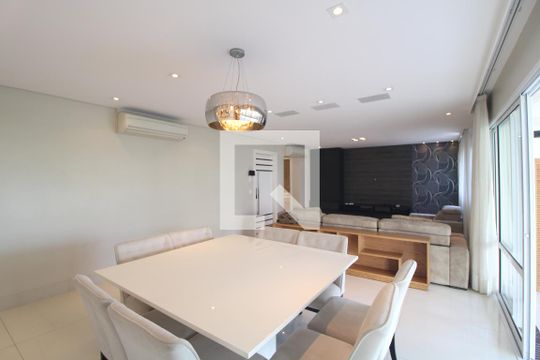 Apartamento à venda com 4 quartos, 222m² em Jardim Marajoara, São Paulo