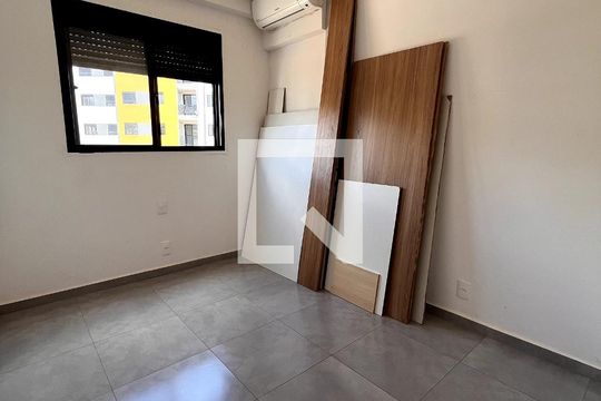 Quarto de apartamento para alugar com 2 quartos, 46m² em Terras de Santa Martha, Ribeirão Preto