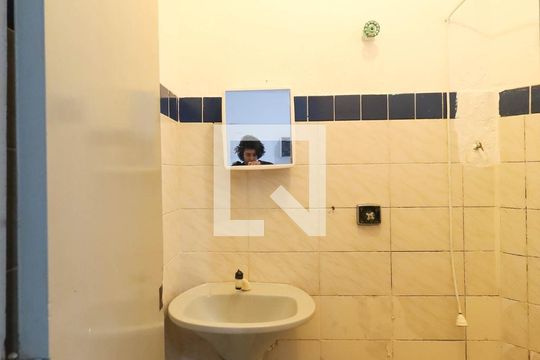 Banheiro social de casa à venda com 8 quartos, 900m² em Jardim Brasil (zona Norte), São Paulo
