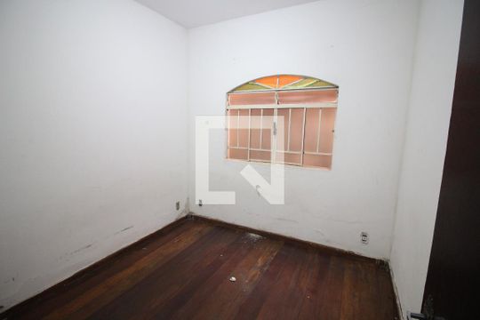 Quarto 1 de casa para alugar com 4 quartos, 350m² em Pongelupe, Belo Horizonte
