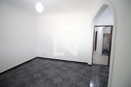 Sala de casa para alugar com 4 quartos, 350m² em Pongelupe, Belo Horizonte