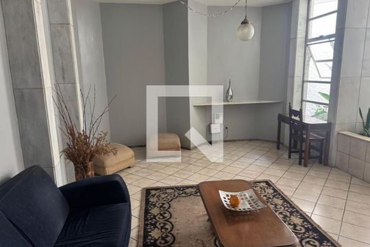Apartamento para alugar com 4 quartos, 147m² em Funcionários, Belo Horizonte