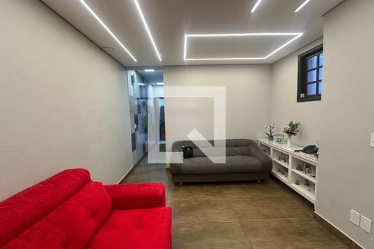 Sala de casa à venda com 4 quartos, 277m² em Nova Aldeinha, Barueri