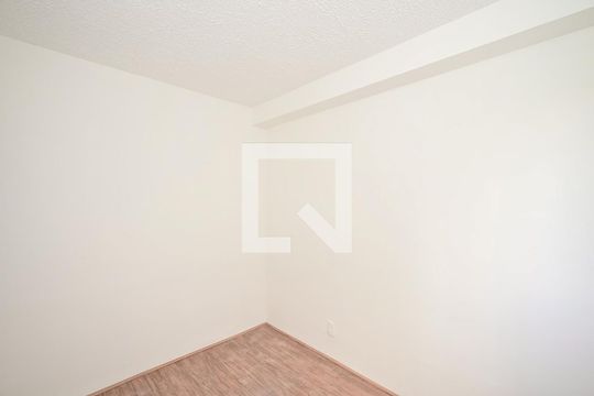 Quarto 1 de apartamento à venda com 2 quartos, 34m² em Vila Prel, São Paulo