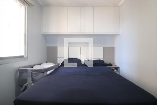Quarto 1 suíte de apartamento para alugar com 3 quartos, 67m² em Vila Homero Thon, Santo André