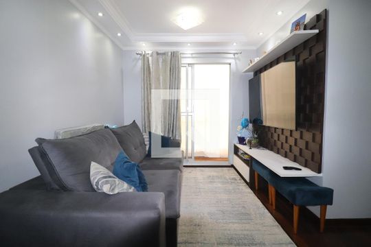 Sala de apartamento para alugar com 3 quartos, 67m² em Vila Homero Thon, Santo André