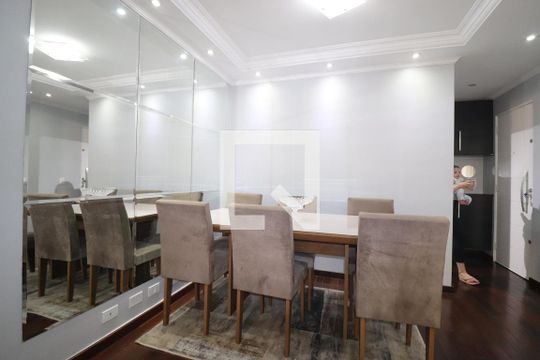 Sala de apartamento para alugar com 3 quartos, 67m² em Vila Homero Thon, Santo André