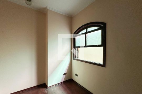 Quarto 1 de casa para alugar com 4 quartos, 245m² em Jardim Independencia, São Bernardo do Campo