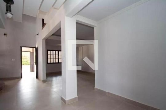 Sala de casa de condomínio para alugar com 5 quartos, 450m² em Jardim Botânico, Brasília