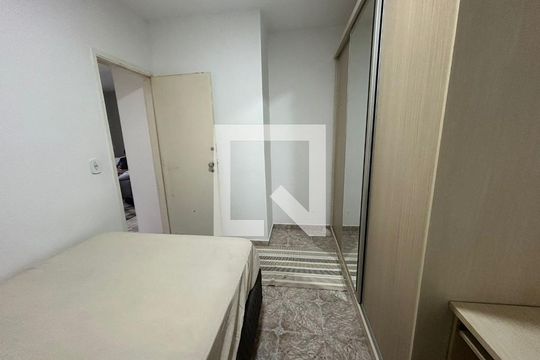 Quarto de apartamento à venda com 2 quartos, 54m² em Vila Francisco Matarazzo, Santo André
